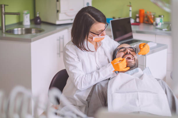 Best Weekend Emergency Dentist in Muniz, TX